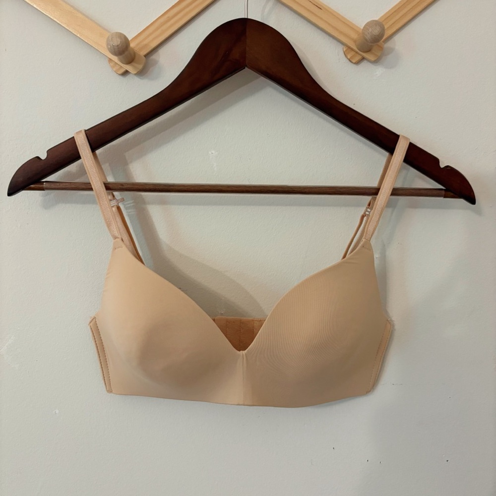 Auden Lightly Lined Wirefree Bran Soft Beige 32C - Molded Cup